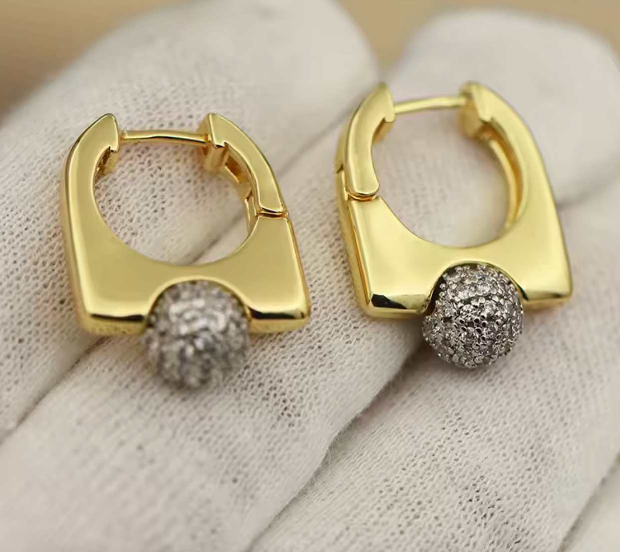 Geometric Crystal Beads Stud Earrings