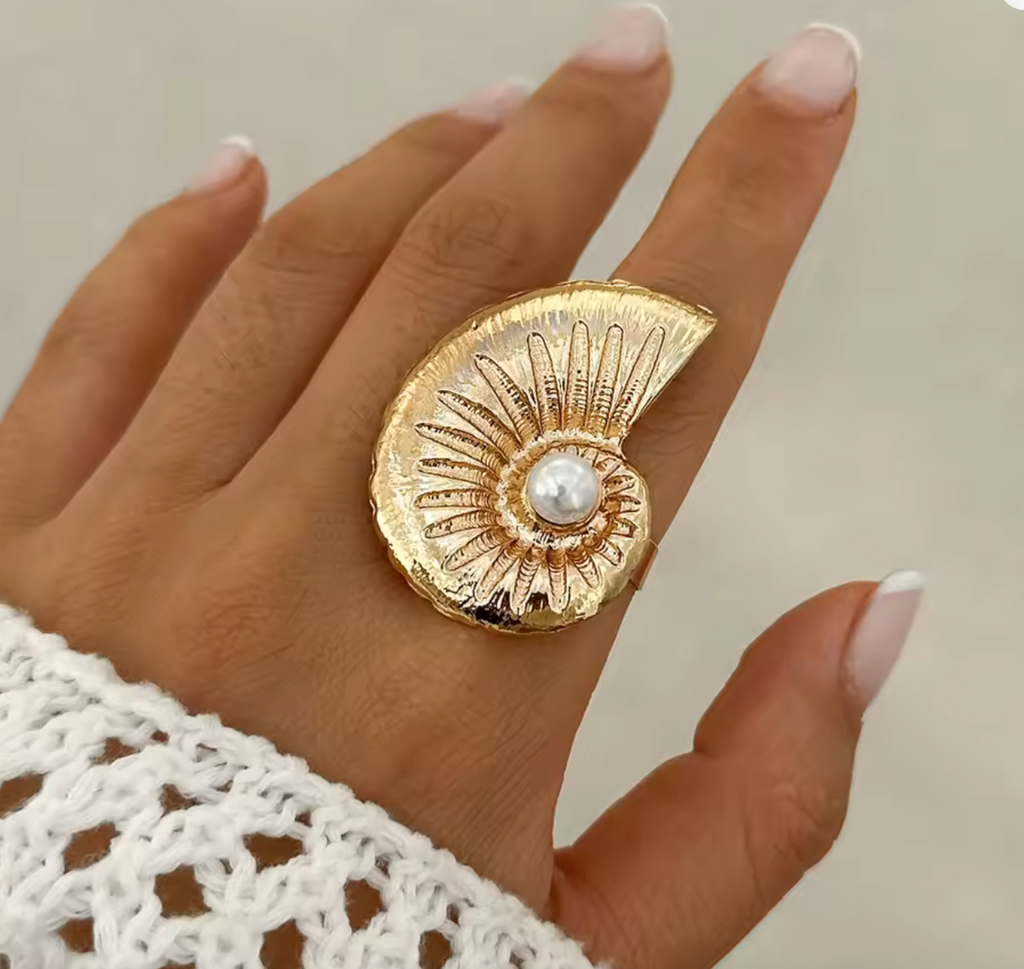 Vintage Metal Starfish & Conch Adjustable Rings