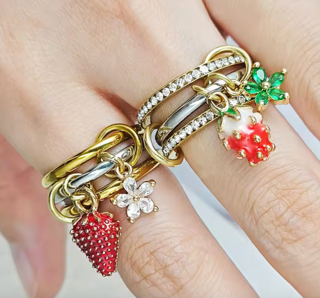 Sweet Strawberry Flower Charm Ring Set