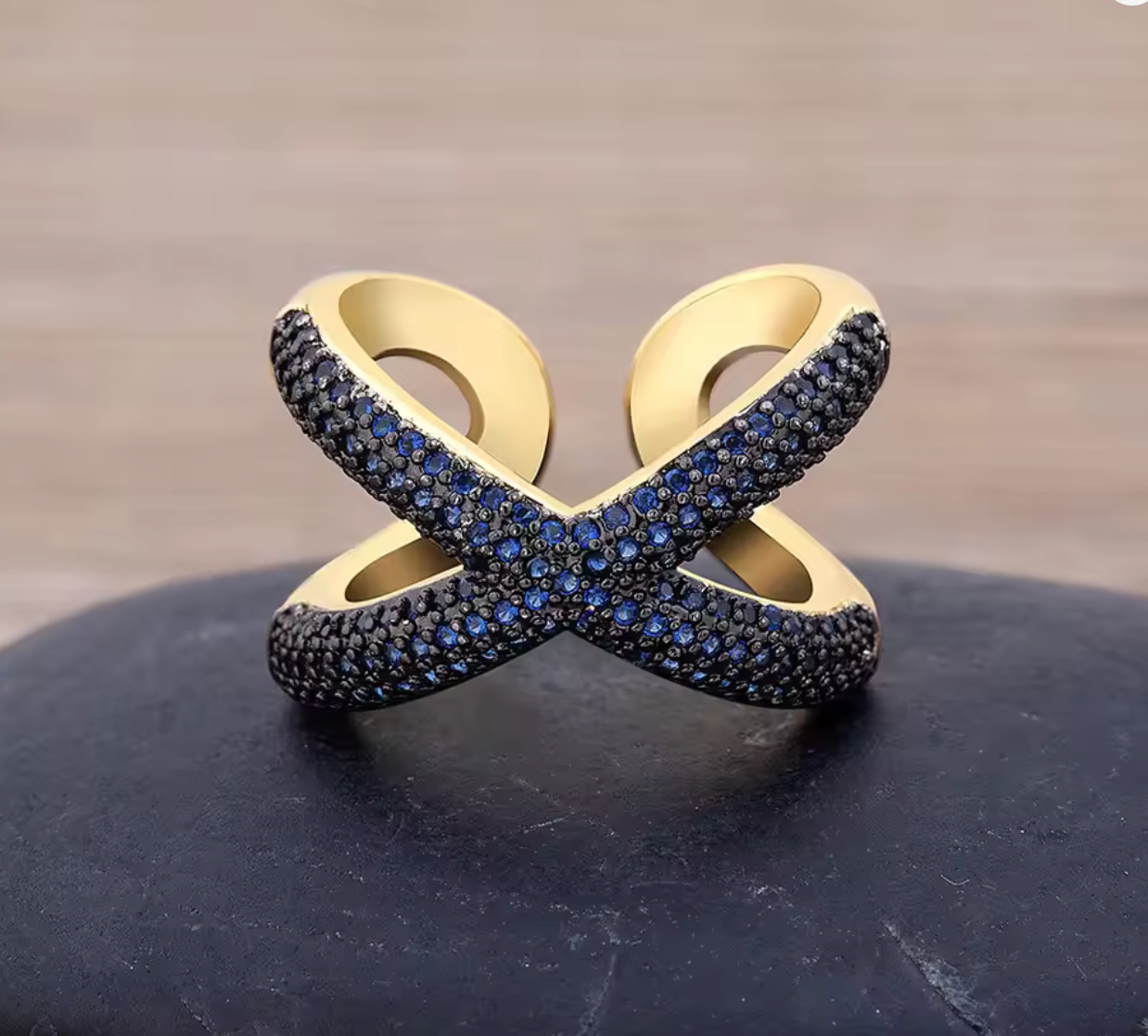 X-Shaped CZ Cross Ring